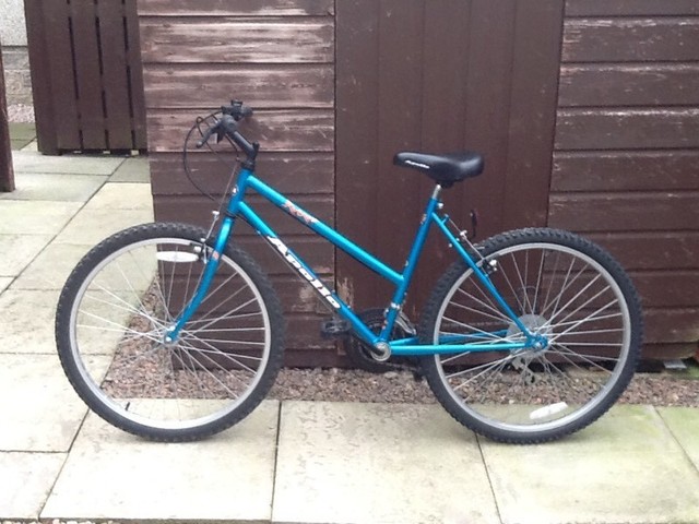 apollo fever bike